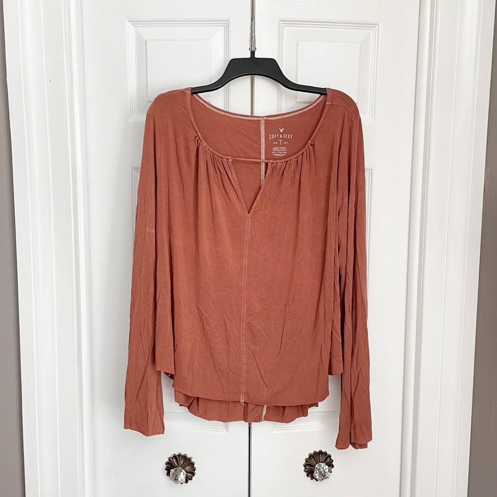American Eagle flare sleeve knit top
